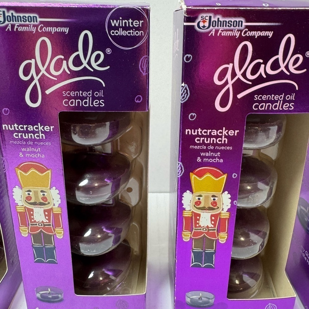 4 Boxes of Glade Scented Oil Candle 4PK Refills Nutcracker Crunch - Picture 4 of 4